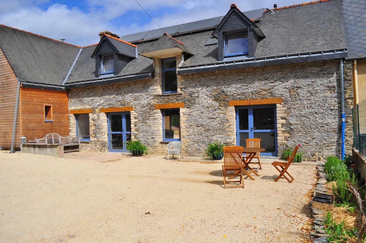 Domaine de Kernanou Hotel Ploermel Bagian luar foto